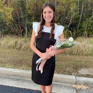 Meet your Posher, Abigail